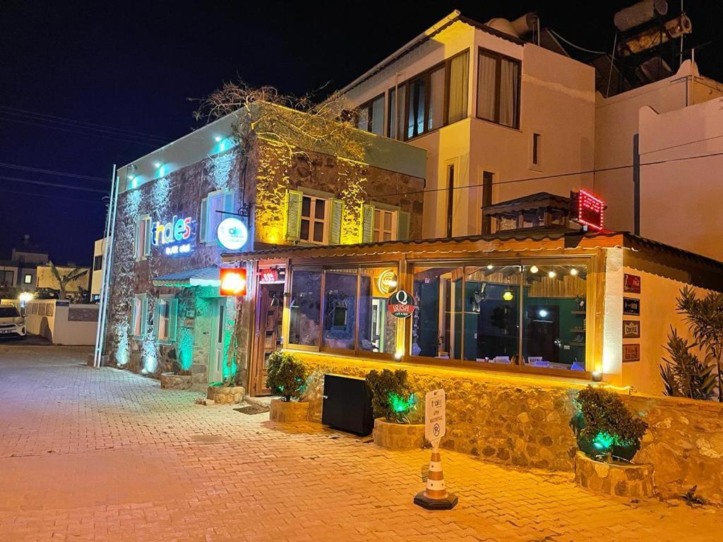 Thales Butik Otel Bodrum ภายนอก รูปภาพ